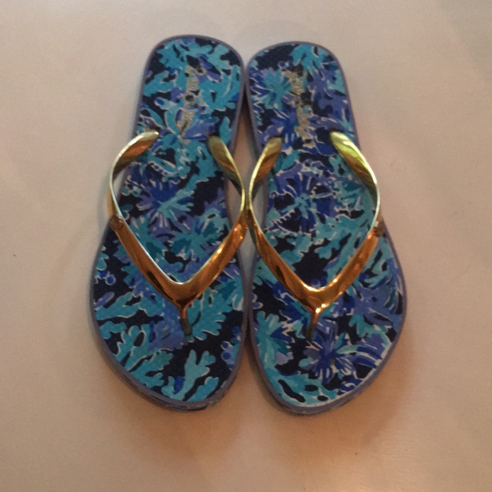 Lilly flip flops